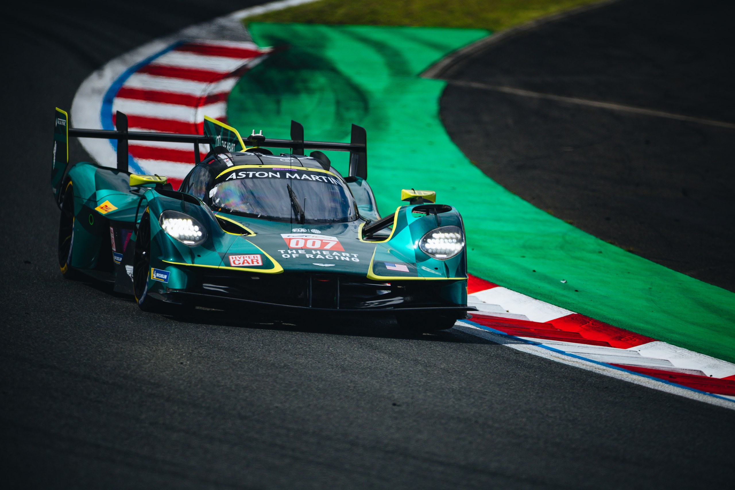 WEC 发车,Valkyrie AMR-LMH 赛场实拍